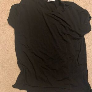 Zenana T-Shirt. Size Large